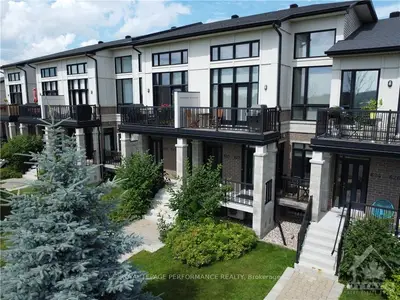 Condo Apartment in Blossom Park - Airport and Area