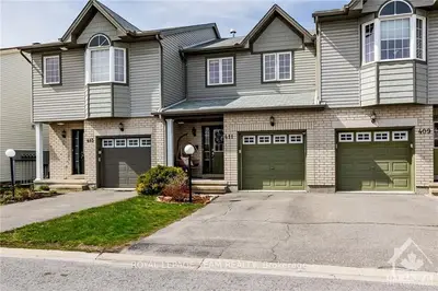 Att/Row/Townhouse in Barrhaven