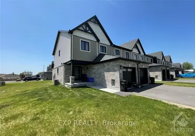 Att/Row/Townhouse in Clarence-Rockland