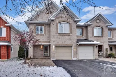 227 Greenridge Street, Orleans - Convent Glen And Area, On K1c 7r8
