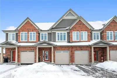 127 Eric Maloney Way, Blossom Park - Airport And Area, On K1t 0r1