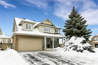 700 Bluevale Lane, Blossom Park - Airport And Area, On K1v 1y5