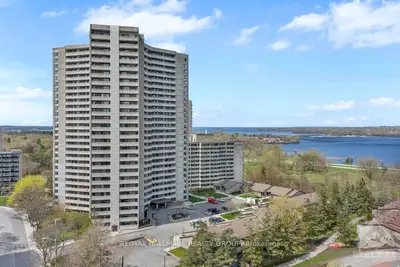 1171 Ambleside Drive 909, Woodroffe, On K2b 8e1
