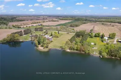 273 Government Road, Whitewater Region, On K0j 1k0