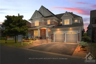 Detached in Hunt Club - South Keys and Area