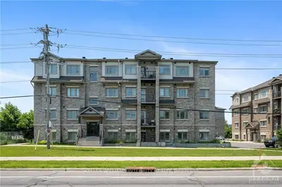 Condo Apartment in Barrhaven