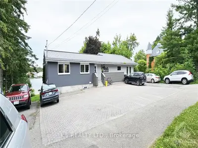 Detached in Merrickville-Wolford