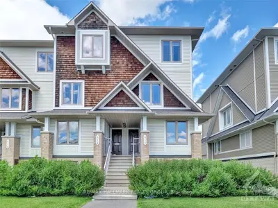 Condo Apartment in Orleans - Cumberland and Area