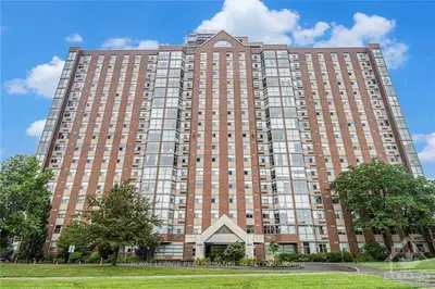 Condo Apartment in Blossom Park - Airport and Area
