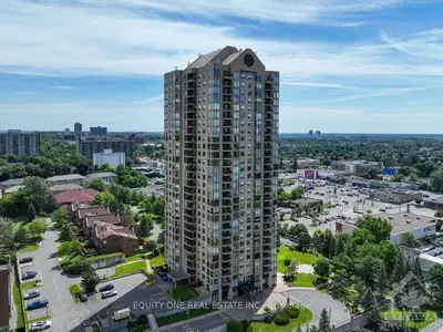 Condo Apartment in Manor Park - Cardinal Glen and Area