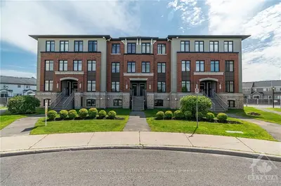 Condo Apartment in Orleans - Cumberland and Area