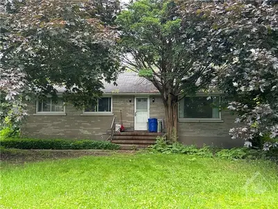 Detached in Cityview - Parkwoods Hills - Rideau Shore