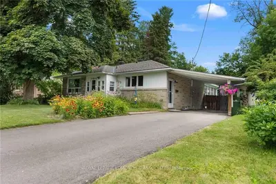 Detached in Pembroke