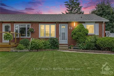25 Glamorgan Drive, Kanata, On K2l 1r1