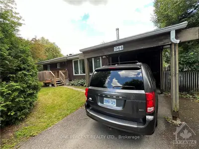 Detached in Elmvale Acres and Area
