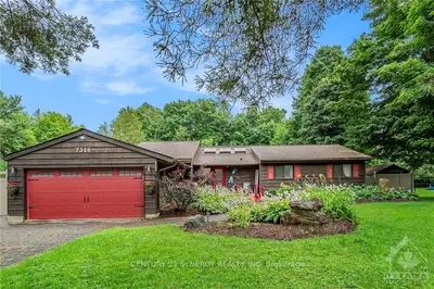 Detached in Greely - Metcalfe - Osgoode - Vernon and Area