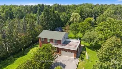 Detached in Manotick - Kars - Rideau Twp and Area