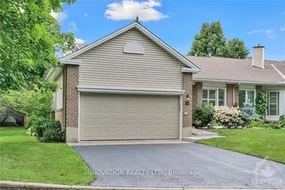 Condo Townhouse in Stittsville - Munster - Richmond
