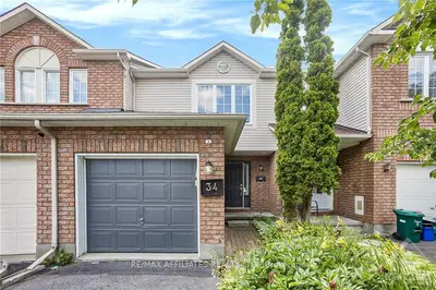 Att/Row/Townhouse in Barrhaven