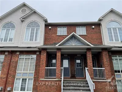 Condo Apartment in Kanata