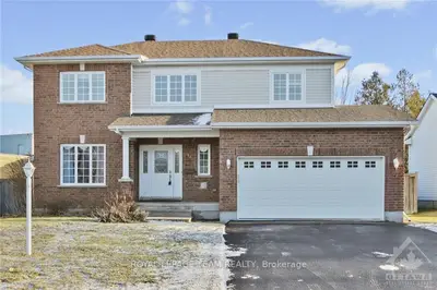 14 Amethyst Crescent, Stittsville - Munster - Richmond, On K2s 1z1