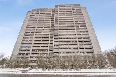 415 GREENVIEW Avenue 210, Britannia - Lincoln Heights and Area, ON K2B 8G5
