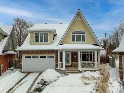 17 Creekwood Crescent, Crystal Bay - Rocky Point - Bayshore, On K2h 1e1