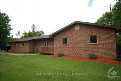 3396 Calabogie Road, Greater Madawaska, On K0j 1g0