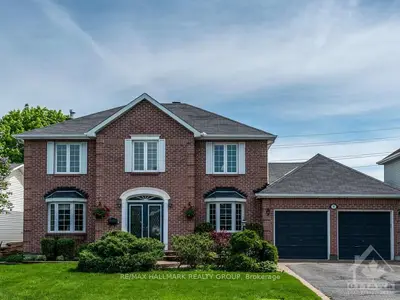 9 Kinalea Crescent, Stittsville - Munster - Richmond, On K2s 1k9