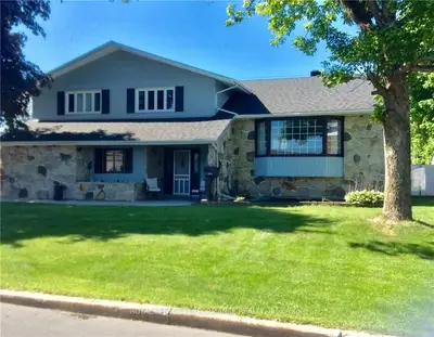689 Ghislain Street, Hawkesbury, On K6a 2x3