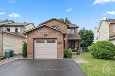 Detached in Orleans - Convent Glen and Area