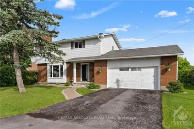 Detached in Arnprior