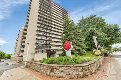 Condo Apartment in Vanier and Kingsview Park