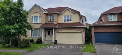 Detached in Hunt Club - Windsor Park Village and Area
