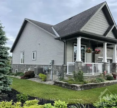 Semi-Detached in North Grenville