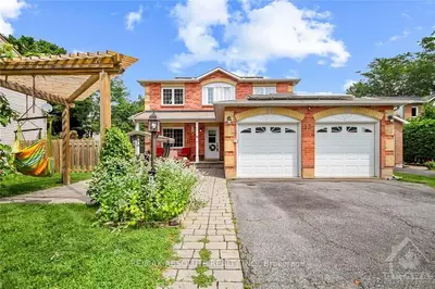 Detached in Barrhaven