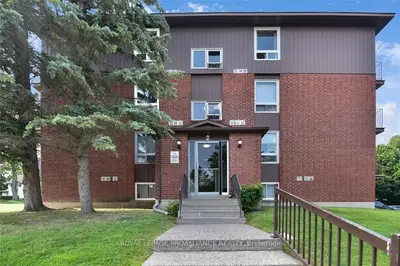 Condo Apartment in Brockville