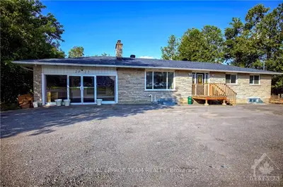 Other in Stittsville - Munster - Richmond