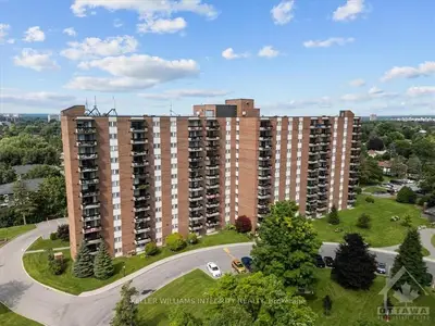 Condo Apartment in Belair Park - Copeland Park and Area