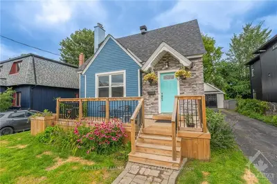 Detached in Overbrook - Castleheights and Area