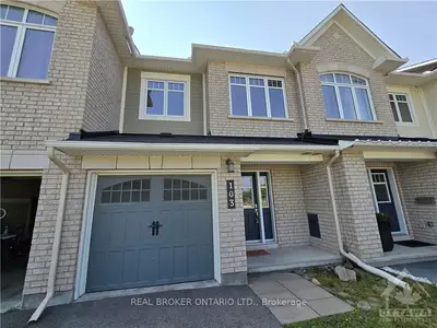 Att/Row/Townhouse in Barrhaven