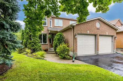 99 Sai Crescent, Hunt Club - South Keys And Area, On K1g 5n9