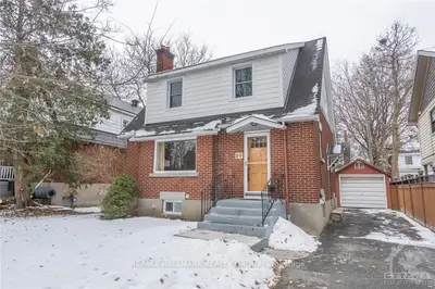 50 Barrie Avenue, Dows Lake - Civic Hospital And Area, On K1y 1w4