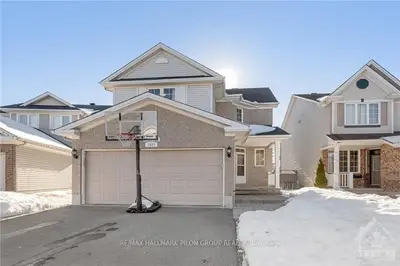 1837 Nicolet Way, Orleans - Cumberland And Area, On K4a 3s3