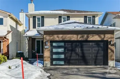 1581 Montcerf Court, Orleans - Convent Glen And Area, On K1c 4z6