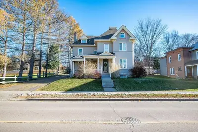379 Mackay Street, Pembroke, On K8a 1e1