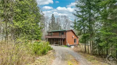 46 Bailey's Road E, Hastings Highlands, On K0l 2r0