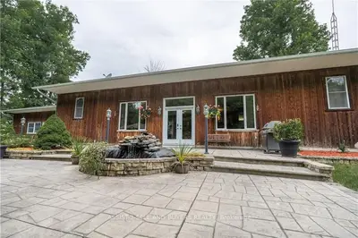 Detached in North Glengarry
