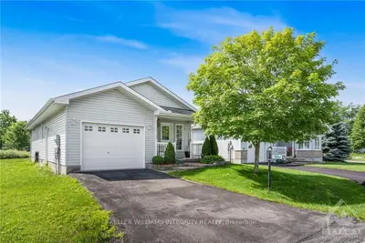 Detached in Greely - Metcalfe - Osgoode - Vernon and Area