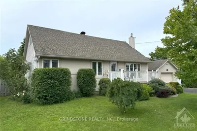1737 Rosebella Avenue, Blossom Park - Airport And Area, On K1t 1g2